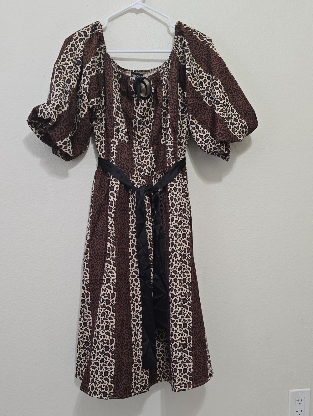 The Oblong Box Puff-Sleeve Midi Dress in Brown & Cream Leopard Stripe